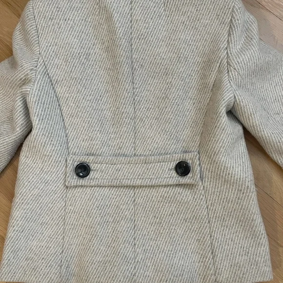 Banana Republic Woman’s Jacket - Picture 4 of 6